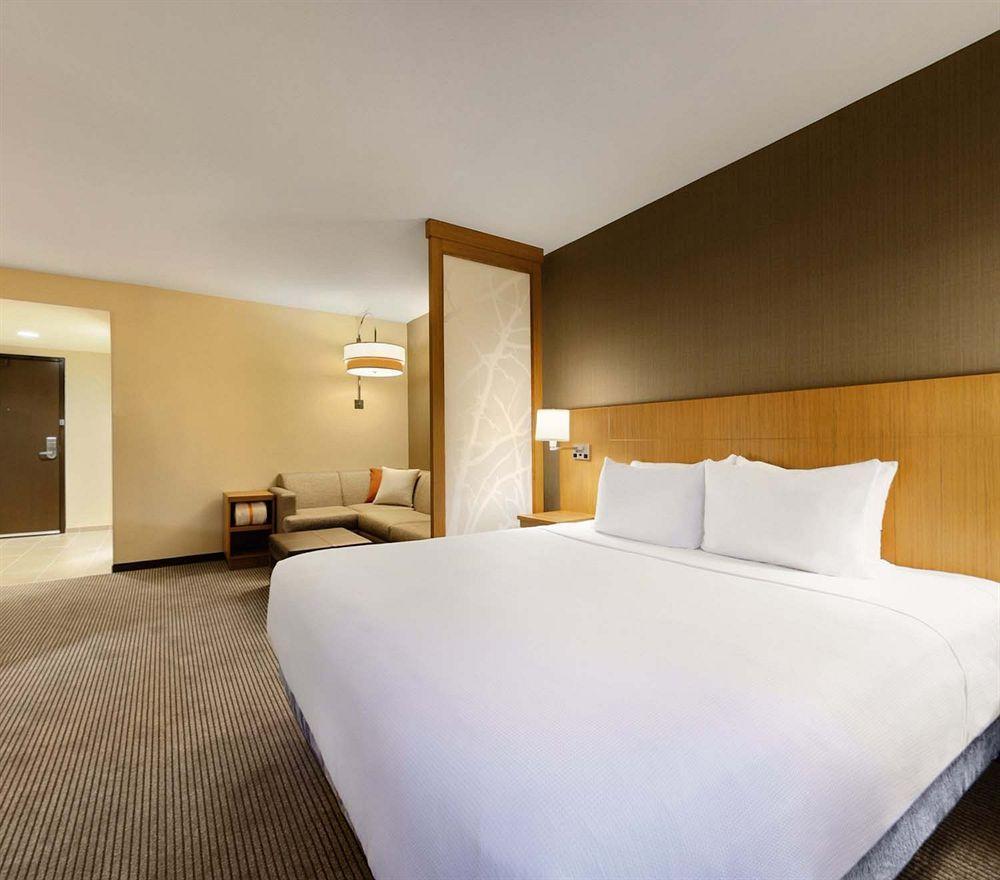 Hyatt Place Charlotte Downtown Exterior foto